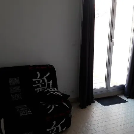 Le Massillon Arenes Centre Apartamento